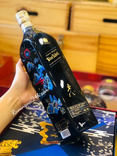 Top 5 Chai Rượu Johnnie Walker Đạt Giải Quốc Tế