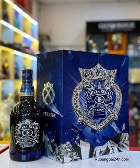 Rượu Chivas 18 Blue Regal hộp quà F25