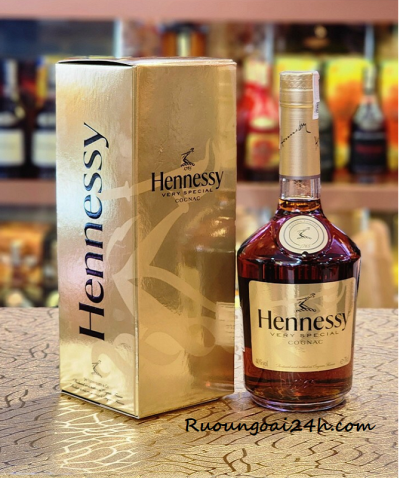 Rượu Hennessy VS hộp quà Tết F23