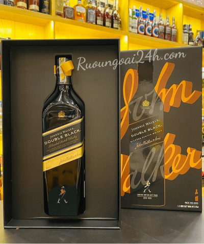 Rượu Johnnie Walker Double Black - Hộp quà 2022
