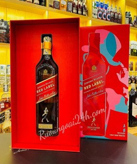 Rượu Johnnie Walker Red Label - Hộp quà 2022