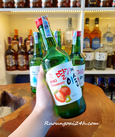 Rượu Soju Jinro Strawberry Dâu Tây