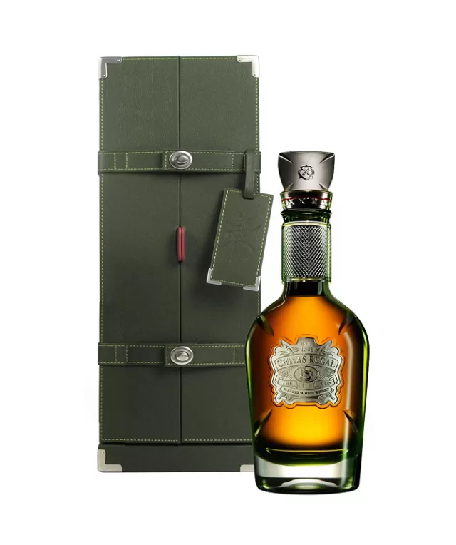 Rượu Chivas Regal The Icon
