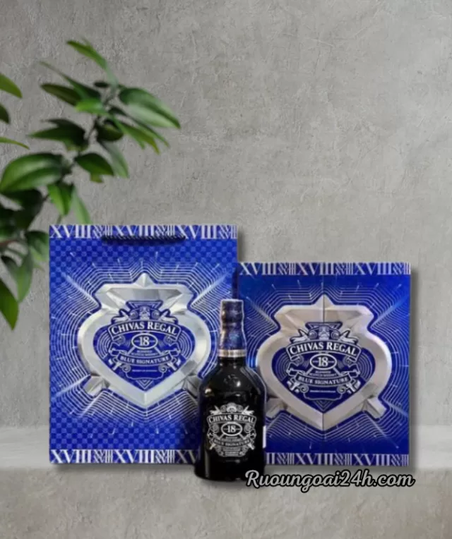 Chivas Regal 18 Blue Signature Hộp Quà 2024