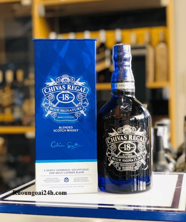 Rượu Chivas 18 Blue Regal mới