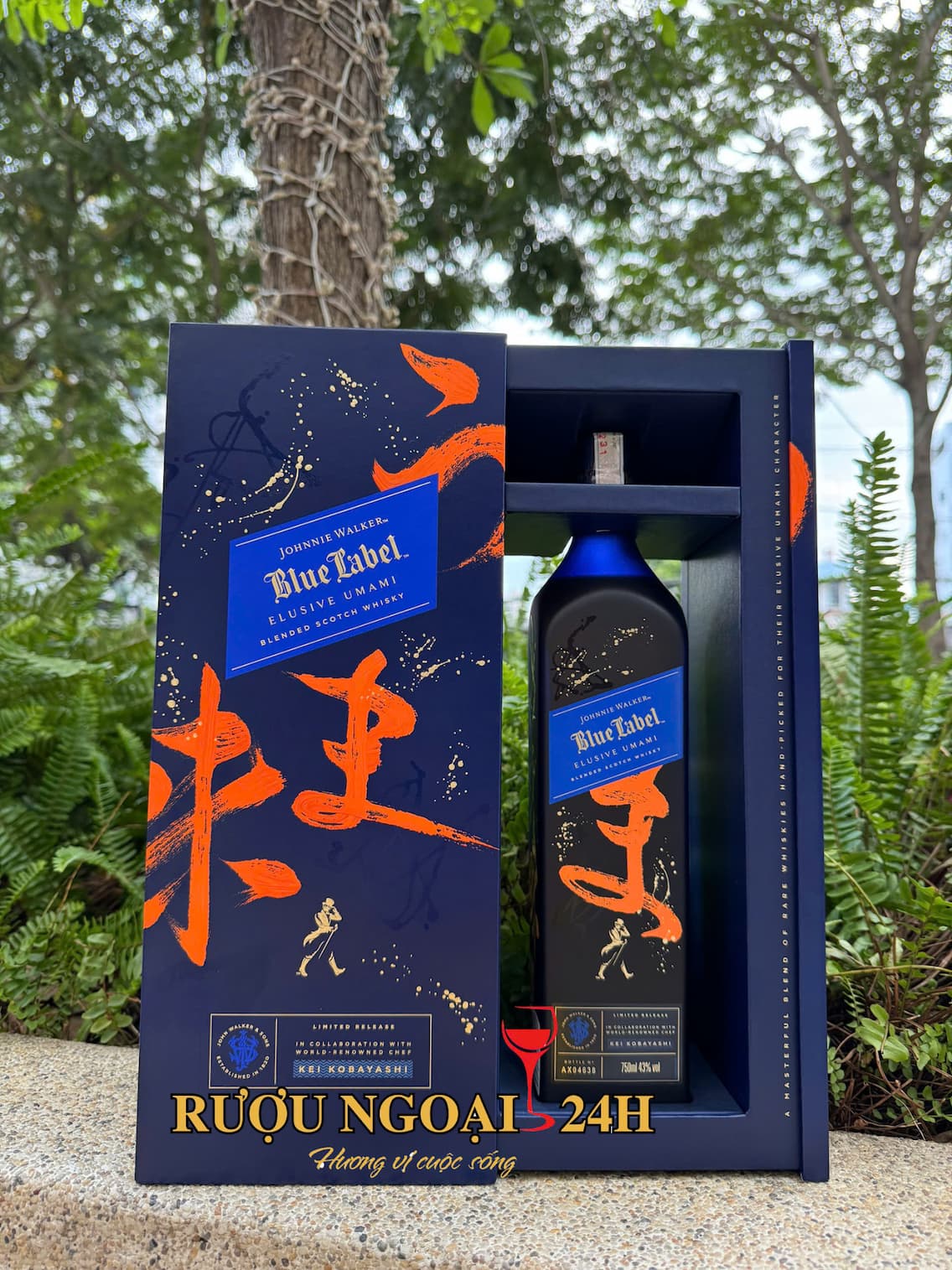 Rượu Johnnie Walker Blue Label Elusive Umami